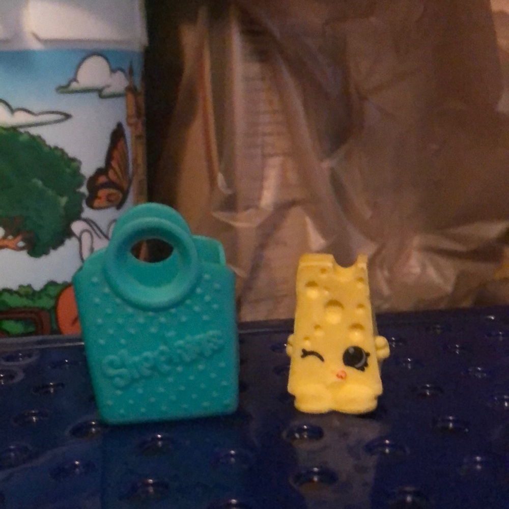 Shopkins Bundle - Picture 7 of 8